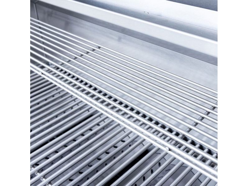 Summerset Sizzler 32-Inch 4-Burner Built-In Gas Grill